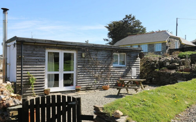 Sunny Cabin
