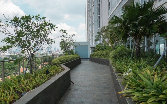 Minimalist and Comfy Studio at Menteng Park Apartment