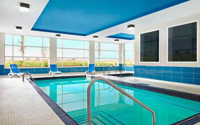 Four Points by Sheraton Edmonton International Airport