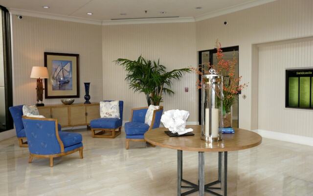 Cozy Beachfront Getaway With Pool and spa