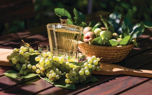 Amazing Home in Veprinac With Wifi and 2 Bedrooms