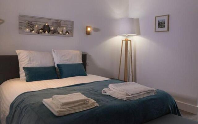 L'ESCAPADE PROCHE CENTRE PARKING Home-One