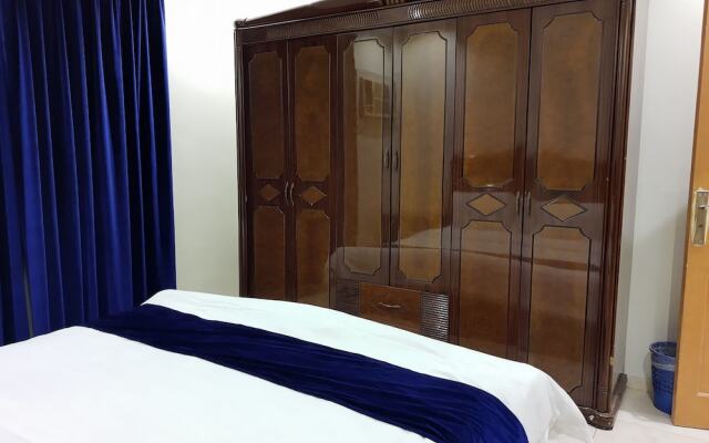 OYO 541 The Mar Furnished Apartments