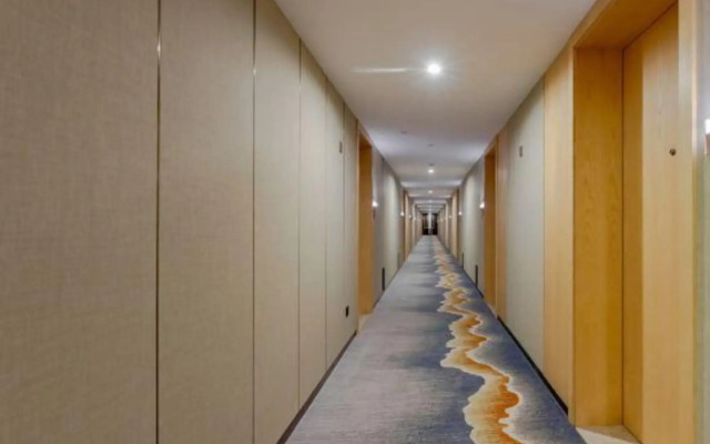 Kelly International Hotel