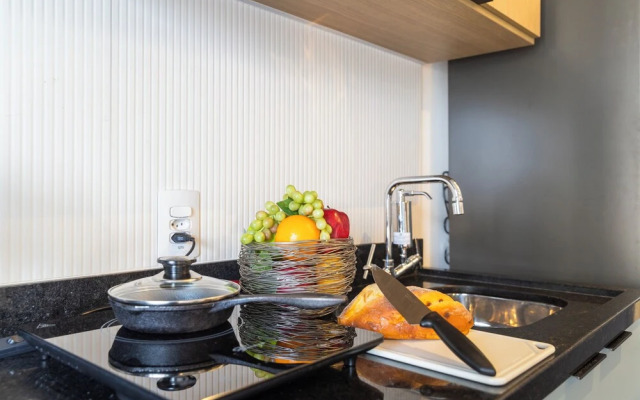 Estúdios com AC e Varanda na Bela Vista