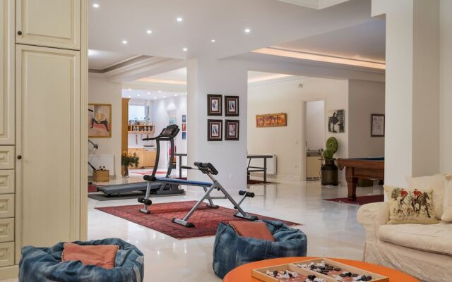Beautiful Villa in Attica With Sauna