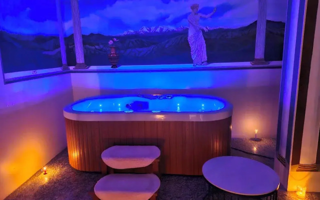 The Magnolia Lodge