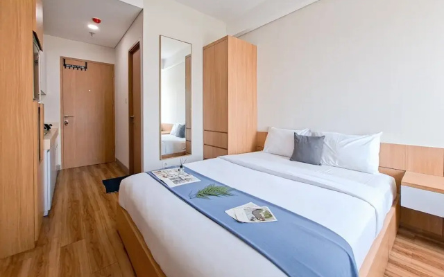 Pleasurable And Homey Studio At Apartment B Residence