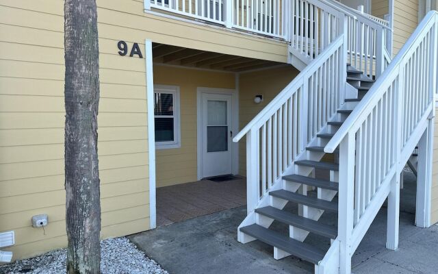 9 A, One Bedroom Condo