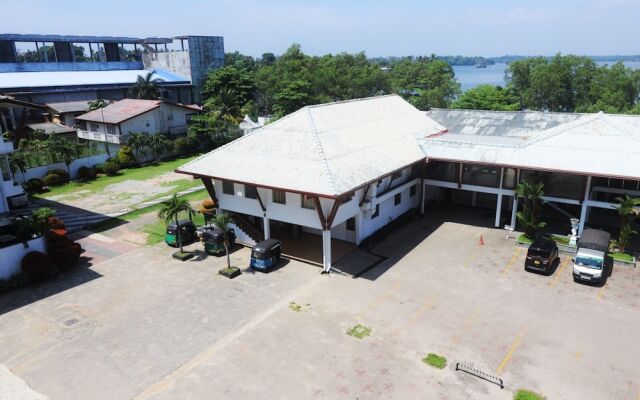 Ramadia Ranmal Holiday Resort