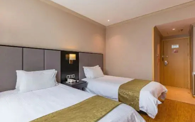 Sushi Select Hotel (Hongmei Road Subway Station)