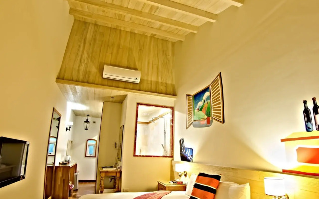 Sasa Nor Lamour B & B