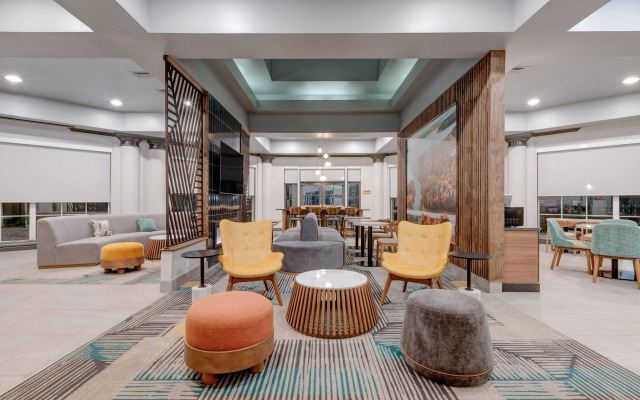 La Quinta Inn & Suites Sherman Denison