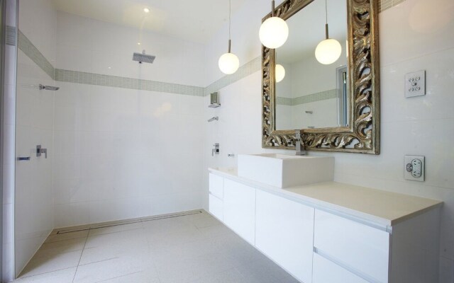 Essence Beachfront Retreat