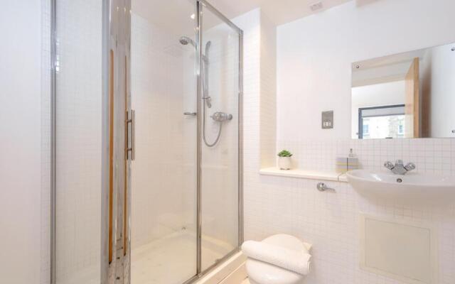 The Sandport Way Residence
