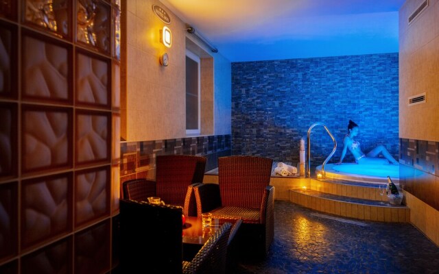Hotel Bon