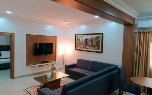 Phoenicia Suites