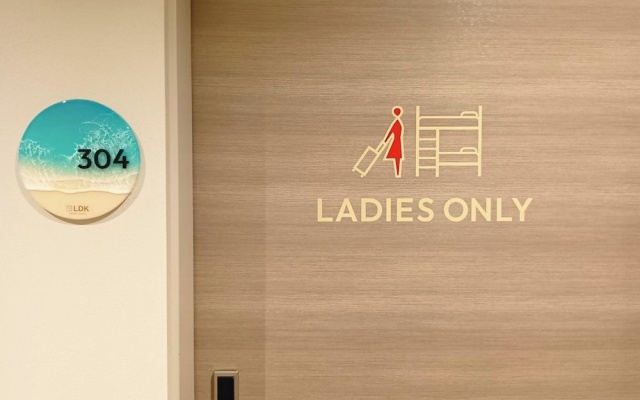 기숙사 내 침대 (여성용 기숙사) 사진 1