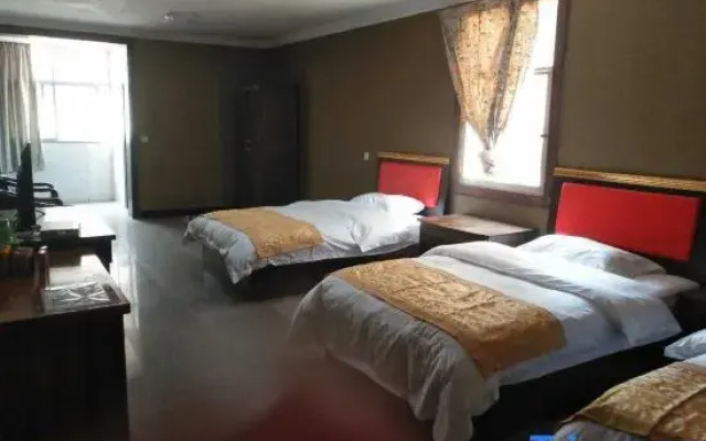 Jinping Linquan Hotel