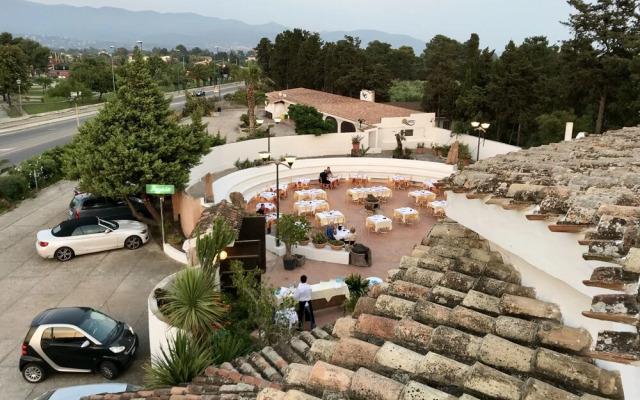 Hotel Su Meriagu