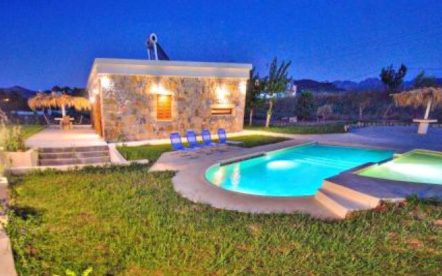 Iridanos Villa