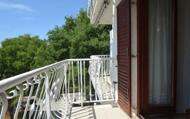 Spacious Rovinj Apartment With Balcony and Sea View