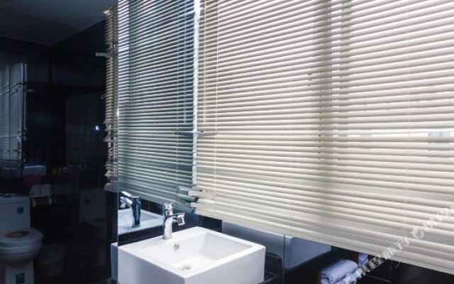 Luomandi Fengqing Hotel