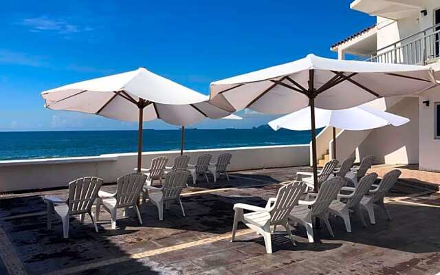 Hotel Bagasi Manzanillo