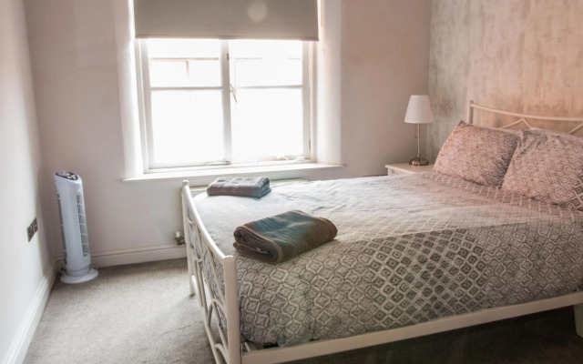 Stunning Shabby Chic Loft Apartment