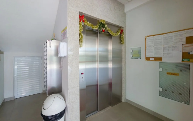 Cozy Apartment 3 Minutes From the Beach Cmi0301