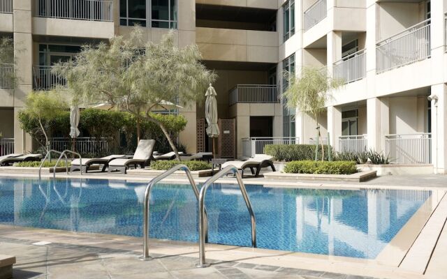 One Perfect Stay Burj Views B