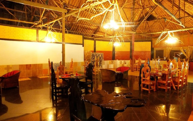 Explore Nature Mara Lodge