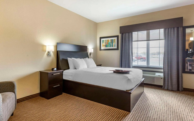 Quality Inn & Suites