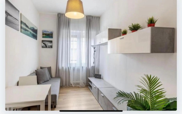 Queen East Verona apartments