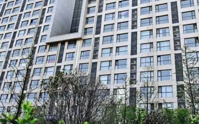 Qingdao Lejiaxuan Boutique Apartment Thumb Plaza Branch