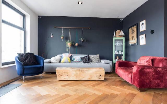 Western Docklands Area Apartments