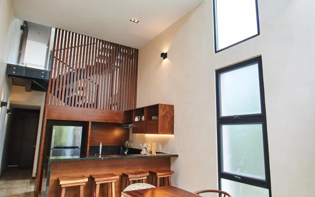 BV 230 Modern 2 BD Condo & private rooftop Jacuzzi