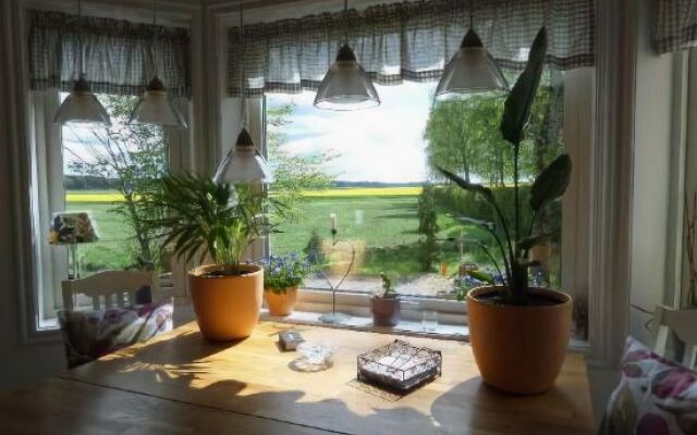 Skogis Bed & Breakfast