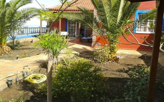 Casa Buganvillas