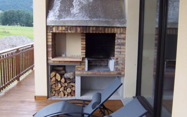 Quaint Chalet in Selonnet With Terrace