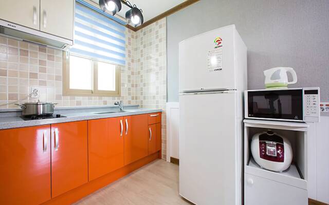 Suncheonman Baytravel Sketch Pension