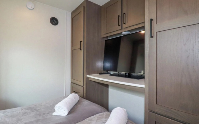 Tickeydoo, Tor Down Quarry