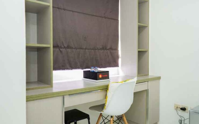 Roomy Studio Menteng Square Apartment By Travelio
