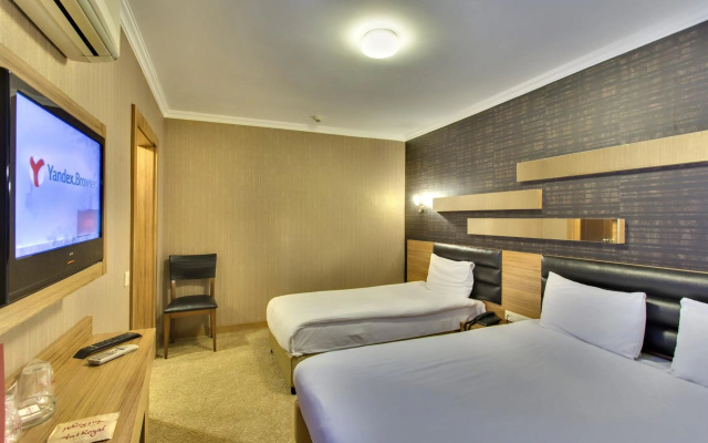 Hotel Antroyal
