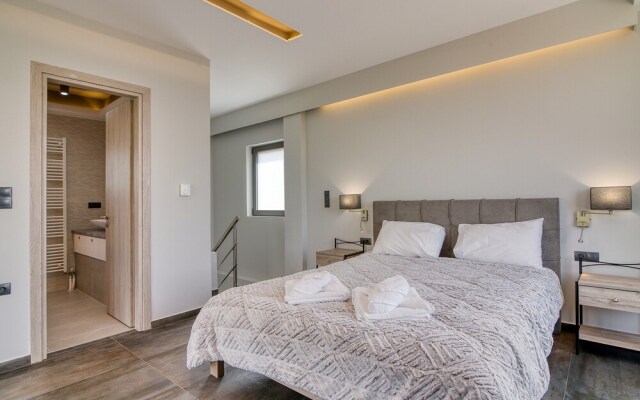 Serenity Suites Sea View 3