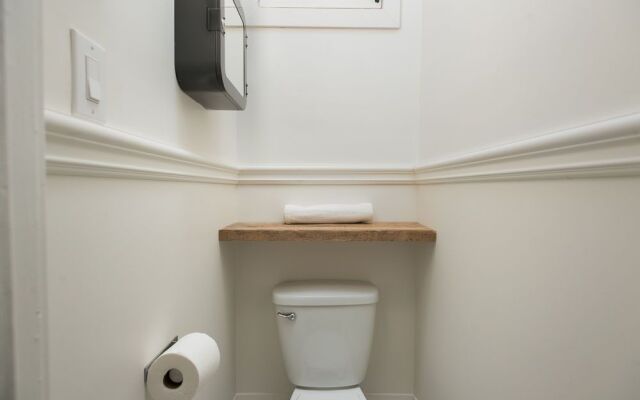 Architectural 4BR in Plateau by Sonder