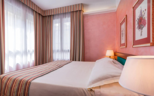Crivi's Hotel