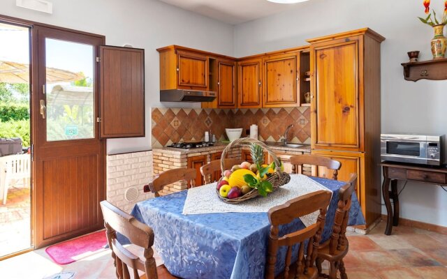 Charming Holiday Home in Sciacca With Swimming Pool
