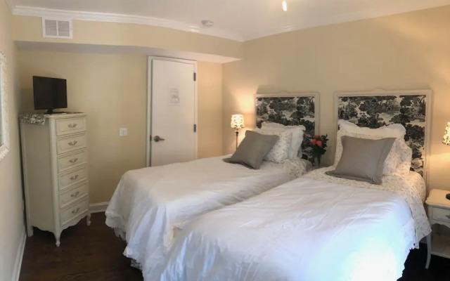 The Carriage House B&B