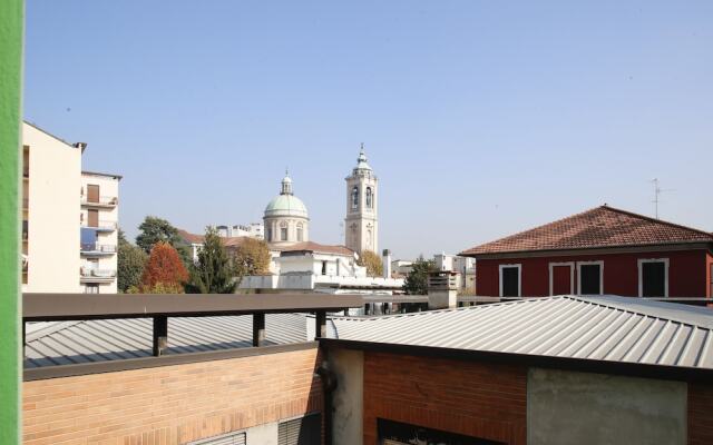 Rentopolis S.Carlo Borromeo 18 Rho Fiera